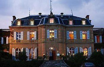 Chateau De Larroque Gimont Esterno foto