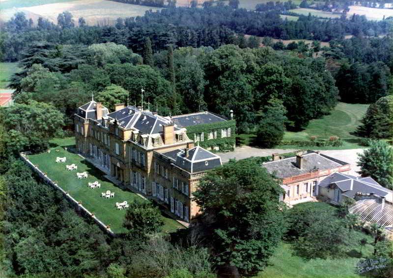 Chateau De Larroque Gimont Esterno foto